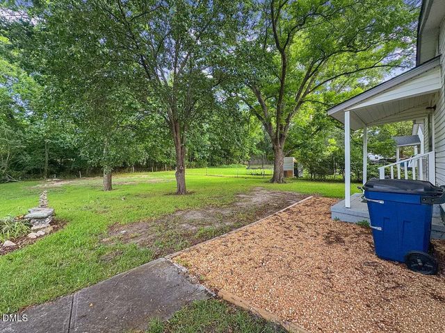 612 N 4th Street, Smithfield, NC 27577