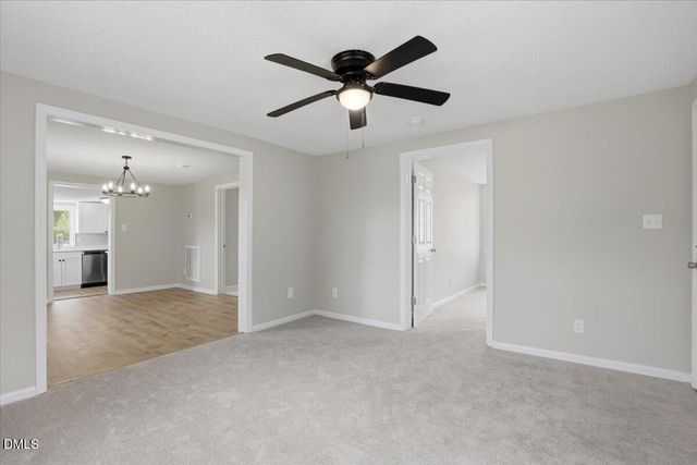 612 N 4th Street, Smithfield, NC 27577