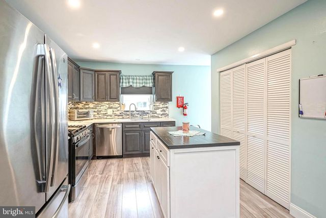 316 RONALD AVE, Glassboro, NJ 08028