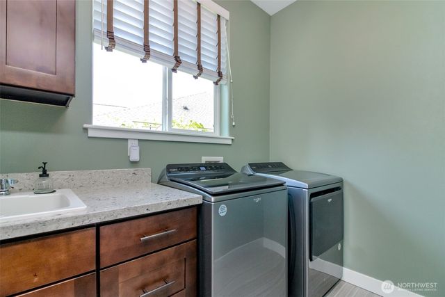 2927 Fenmoor Lane SE, Olympia, WA 98501