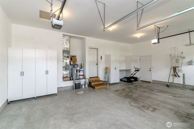 2927 Fenmoor Lane SE, Olympia, WA 98501