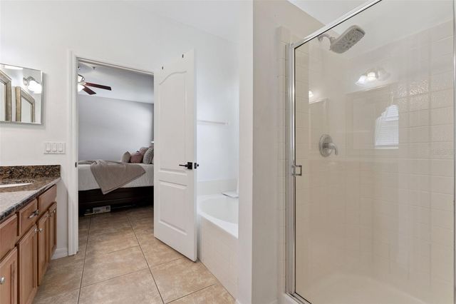 10484 EASTPARK LAKE DRIVE, Orlando, FL 32832