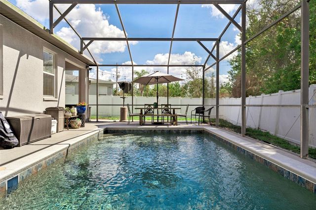 10484 EASTPARK LAKE DRIVE, Orlando, FL 32832