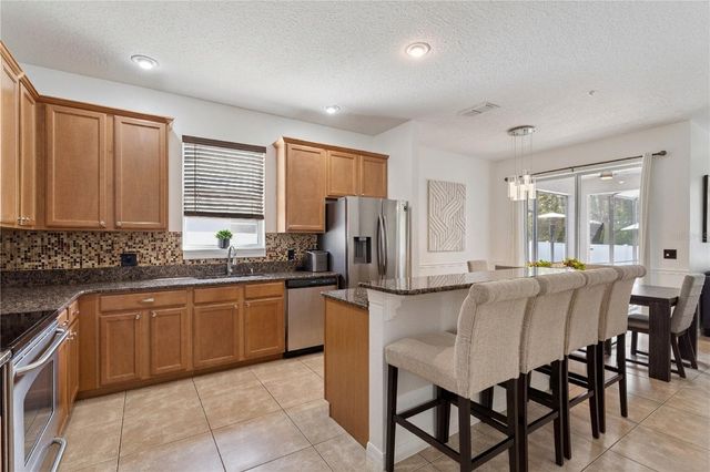 10484 EASTPARK LAKE DRIVE, Orlando, FL 32832