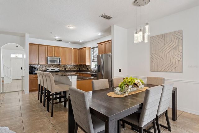 10484 EASTPARK LAKE DRIVE, Orlando, FL 32832