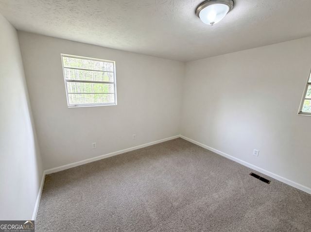 6372 S Skyline Drive, Douglasville, GA 30135