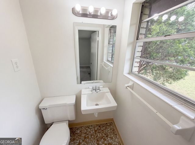 6372 S Skyline Drive, Douglasville, GA 30135