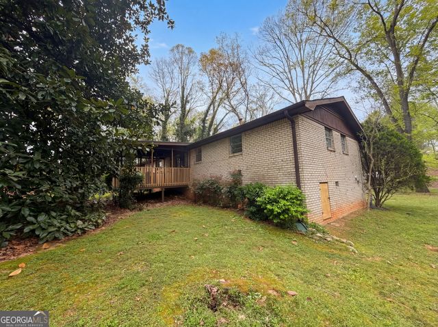 6372 S Skyline Drive, Douglasville, GA 30135
