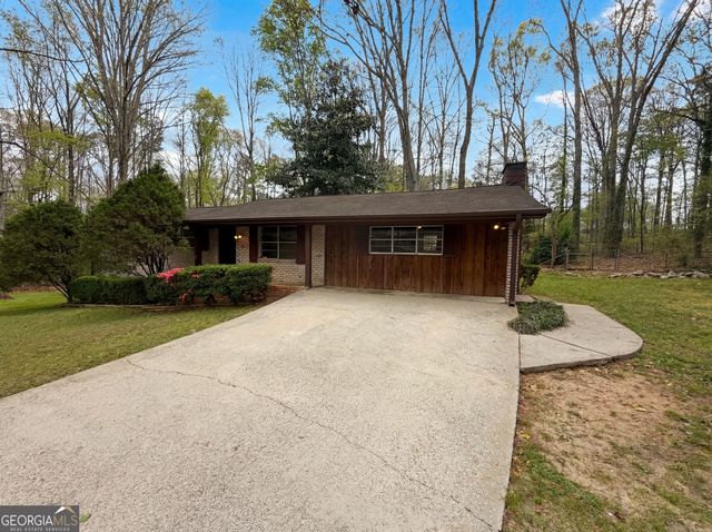 6372 S Skyline Drive, Douglasville, GA 30135
