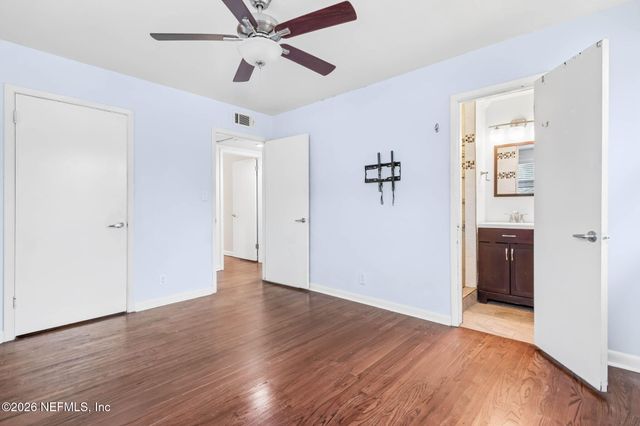 7420 HENNESSY Road, Jacksonville, FL 32244