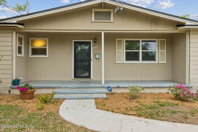 7420 HENNESSY Road, Jacksonville, FL 32244