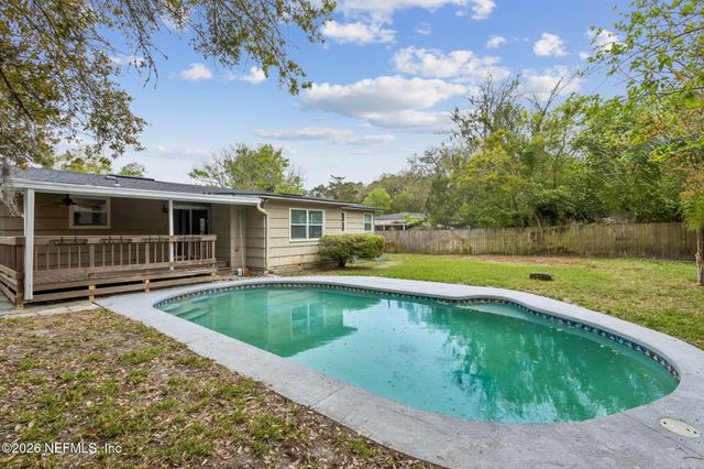 7420 HENNESSY Road, Jacksonville, FL 32244