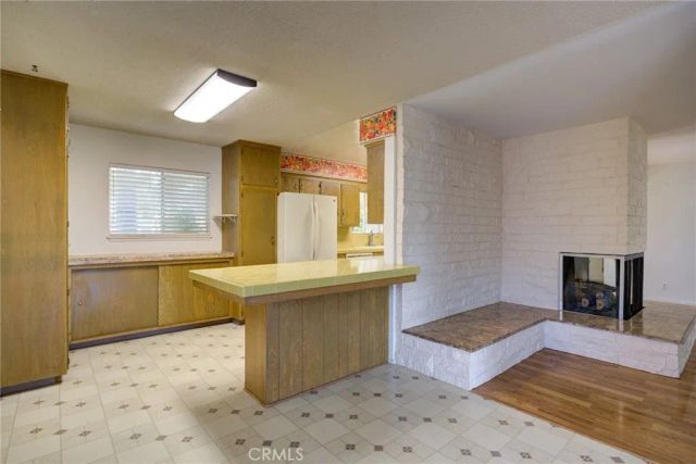 907 E El Camino, Santa Maria, CA 93454