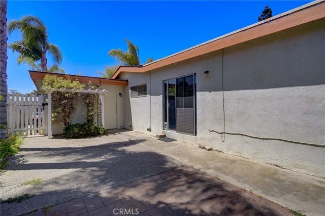 907 E El Camino, Santa Maria, CA 93454