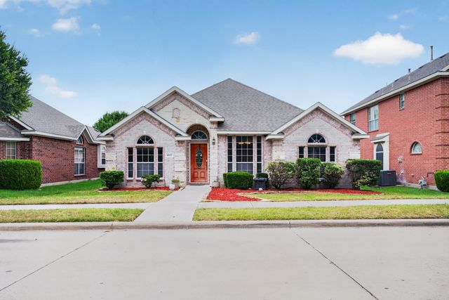 1217 Yukon Drive, Glenn Heights, TX 75154