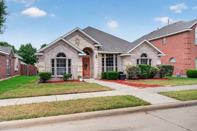 1217 Yukon Drive, Glenn Heights, TX 75154