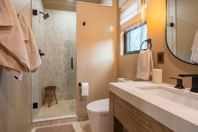 1545 Blue Springs Rd, Sparta, TN 38583