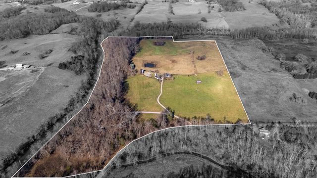 1545 Blue Springs Rd, Sparta, TN 38583