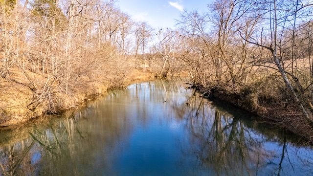 1545 Blue Springs Rd, Sparta, TN 38583