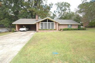 36 Barber Dr., Columbia, MS 39429