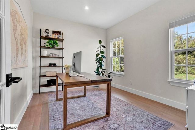 1694 Burtonwood Drive, Moore, SC 29369