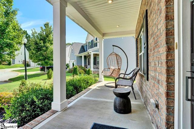 1694 Burtonwood Drive, Moore, SC 29369