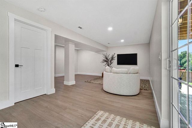 1694 Burtonwood Drive, Moore, SC 29369