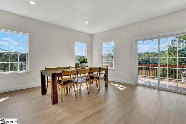 1694 Burtonwood Drive, Moore, SC 29369