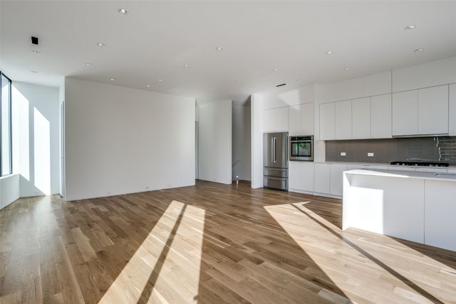 2422 N Carroll Avenue 2, Dallas, TX 75204