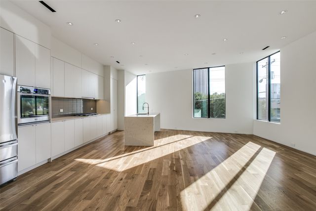 2422 N Carroll Avenue 2, Dallas, TX 75204