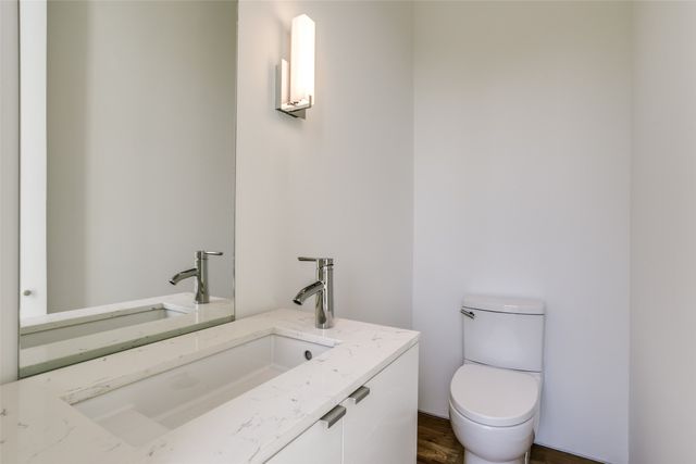 2422 N Carroll Avenue 2, Dallas, TX 75204