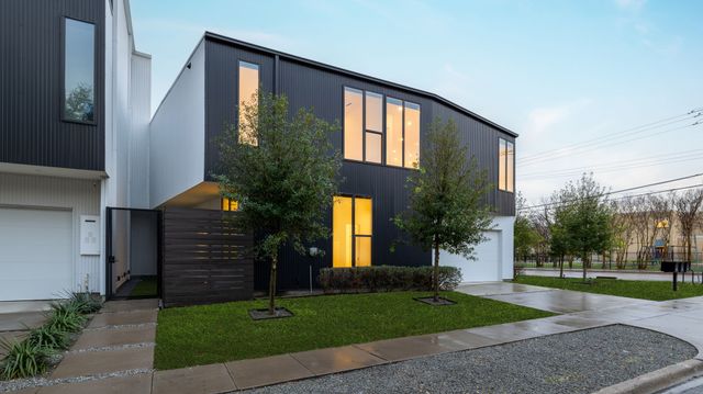 2422 N Carroll Avenue 2, Dallas, TX 75204