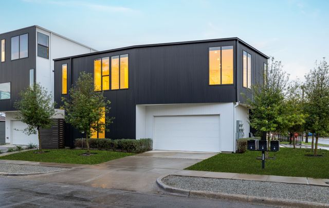 2422 N Carroll Avenue 2, Dallas, TX 75204