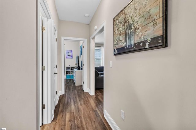 136 N Forest Circle, Marietta, SC 29661