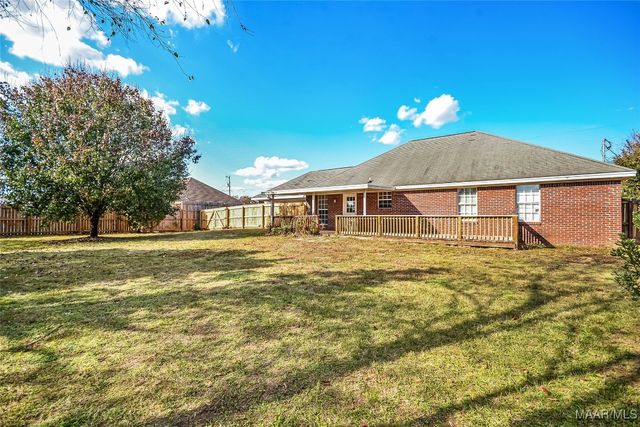 78 Flatwood Road, Wetumpka, AL 36092