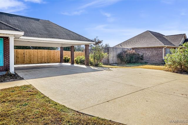 78 Flatwood Road, Wetumpka, AL 36092