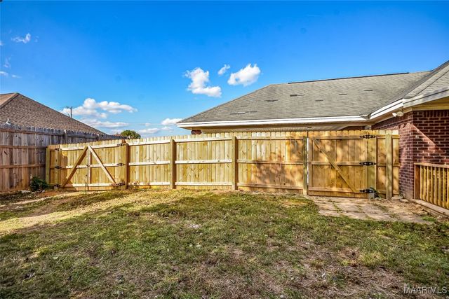 78 Flatwood Road, Wetumpka, AL 36092