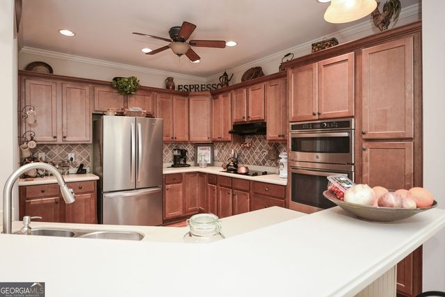 126 Woodbury Lane, Canton, GA 30114