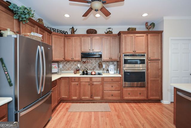 126 Woodbury Lane, Canton, GA 30114