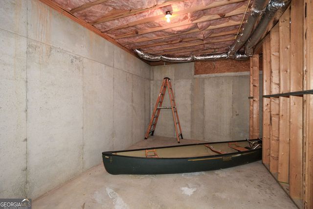 126 Woodbury Lane, Canton, GA 30114