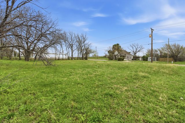 311 E Cannon Street, Fort Worth, TX 76104