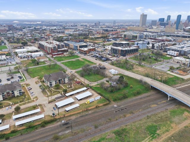 311 E Cannon Street, Fort Worth, TX 76104