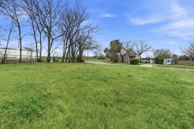 311 E Cannon Street, Fort Worth, TX 76104