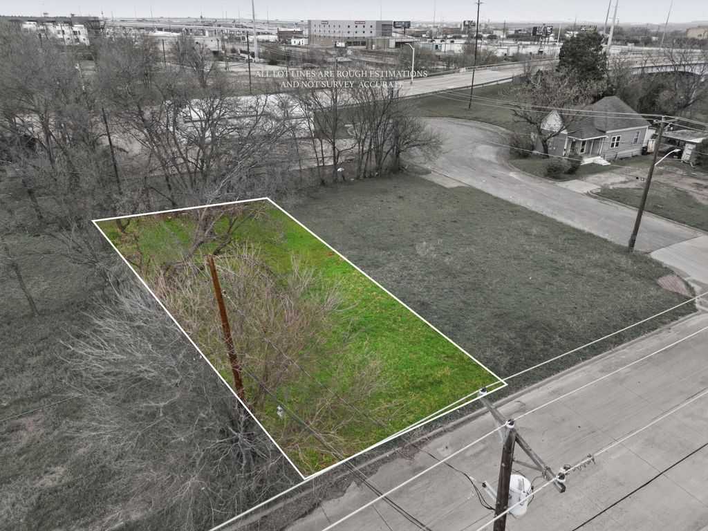 311 E Cannon Street, Fort Worth, TX 76104