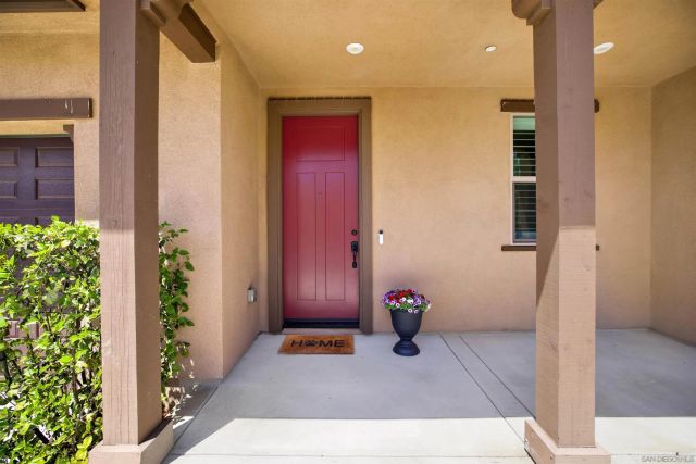 2496 Newgrove Pl, Escondido, CA 92027