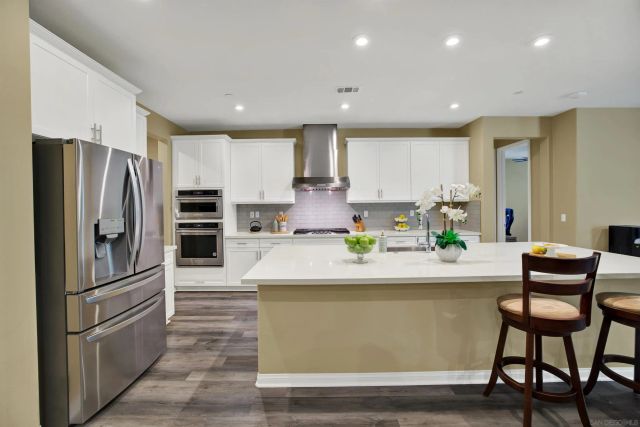 2496 Newgrove Pl, Escondido, CA 92027