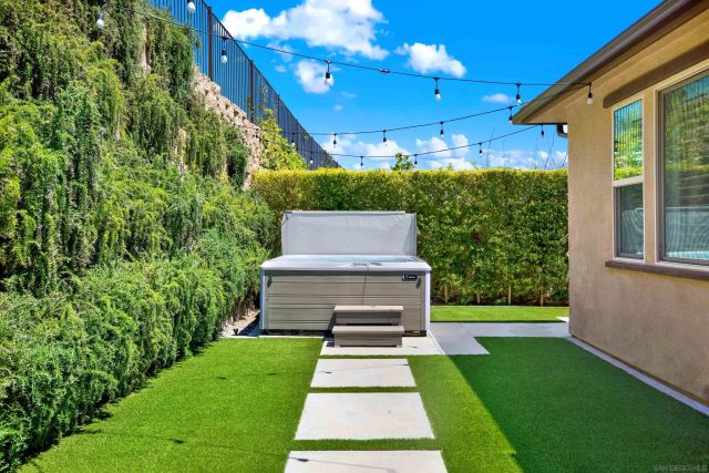 2496 Newgrove Pl, Escondido, CA 92027