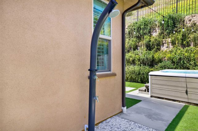 2496 Newgrove Pl, Escondido, CA 92027