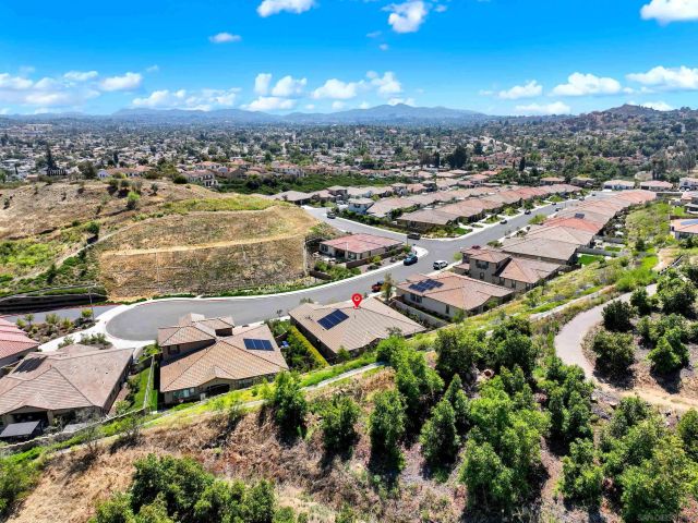 2496 Newgrove Pl, Escondido, CA 92027