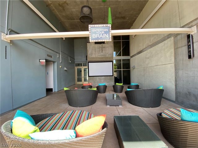 353 East Bonneville Avenue 339, Las Vegas, NV 89101